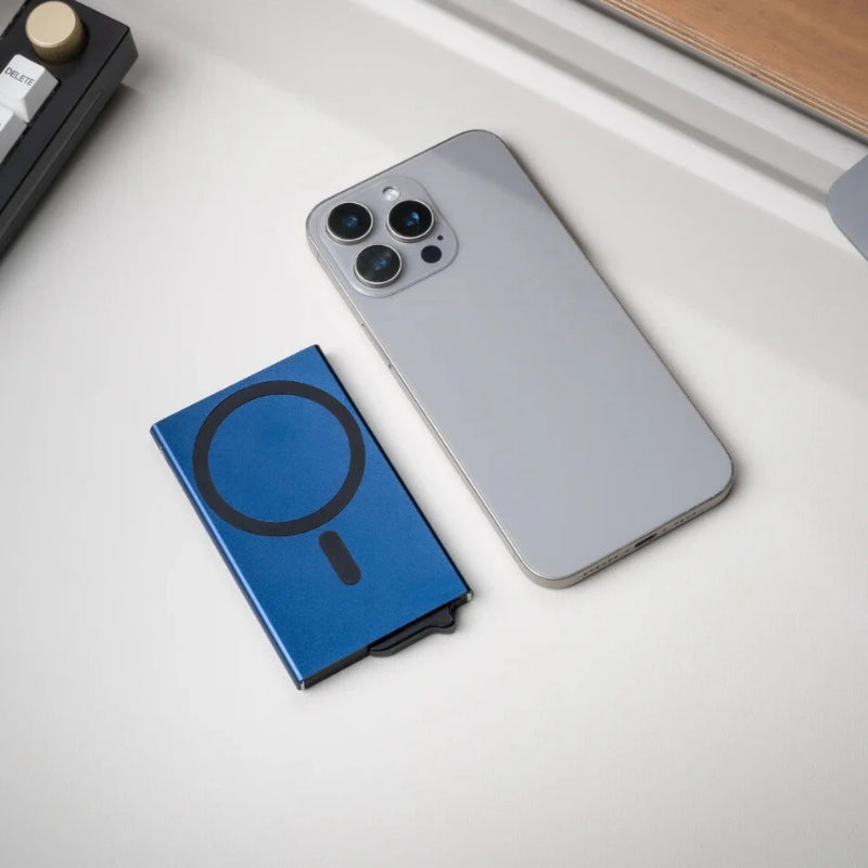 RFID Anti-theft Magnetic Card Wallet